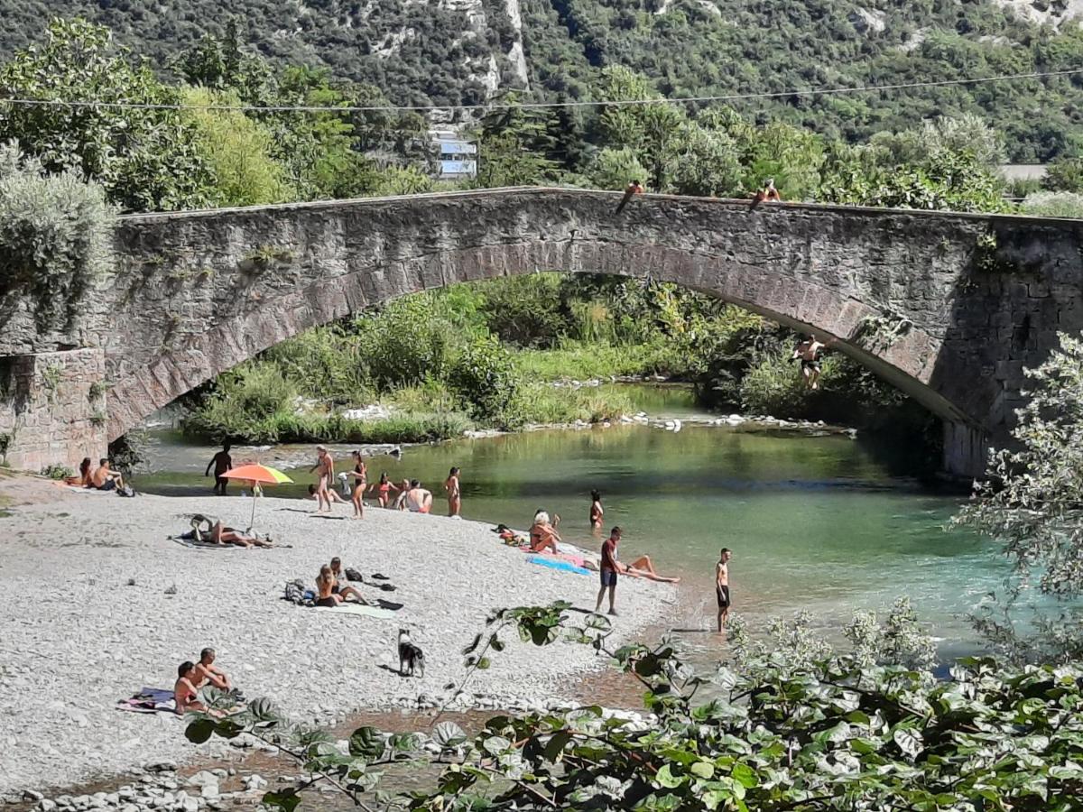 Dro Suite Buitenkant foto