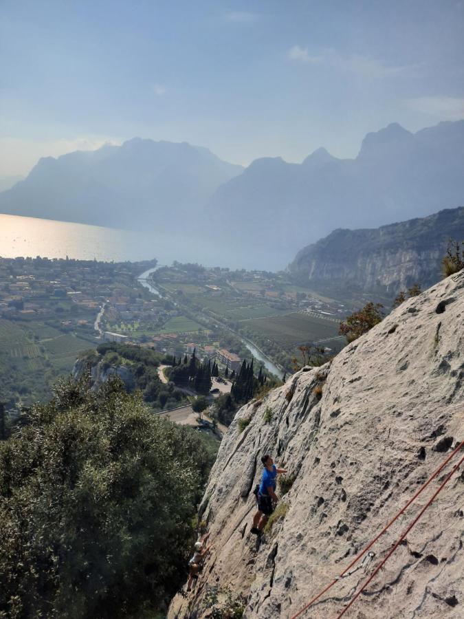 Dro Suite Buitenkant foto